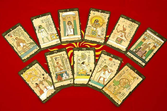 エジプシャン・タロットカードを画像で紹介＜古代エジプトの神秘 